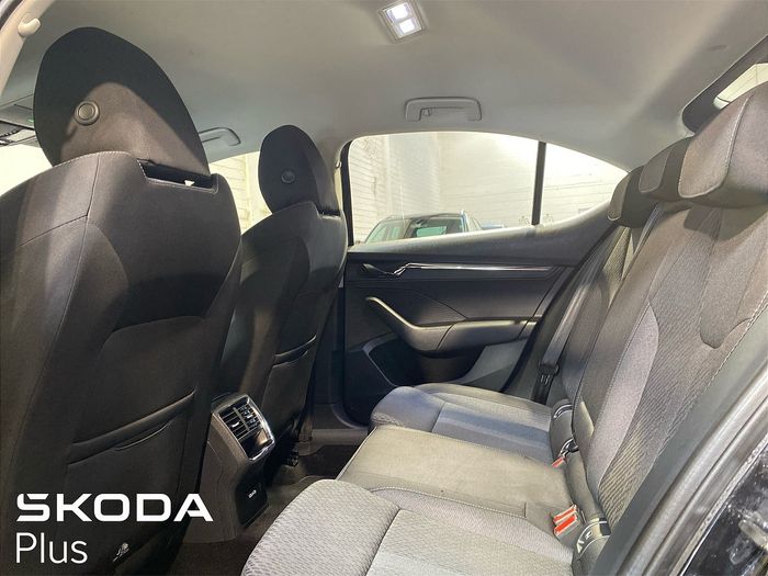 Skoda Octavia 2023