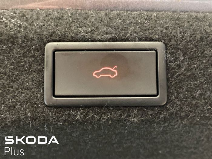 Skoda Octavia 2024