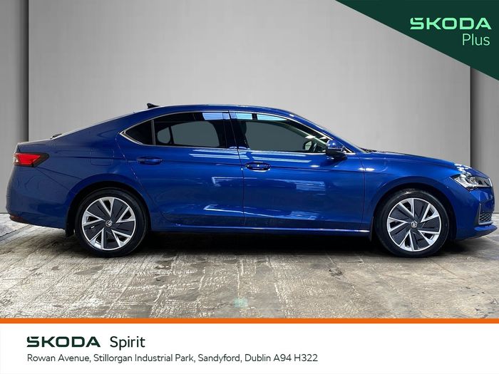 Skoda Superb 2025