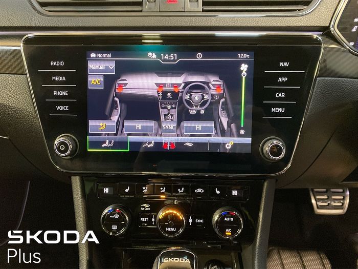 Skoda Superb 2023