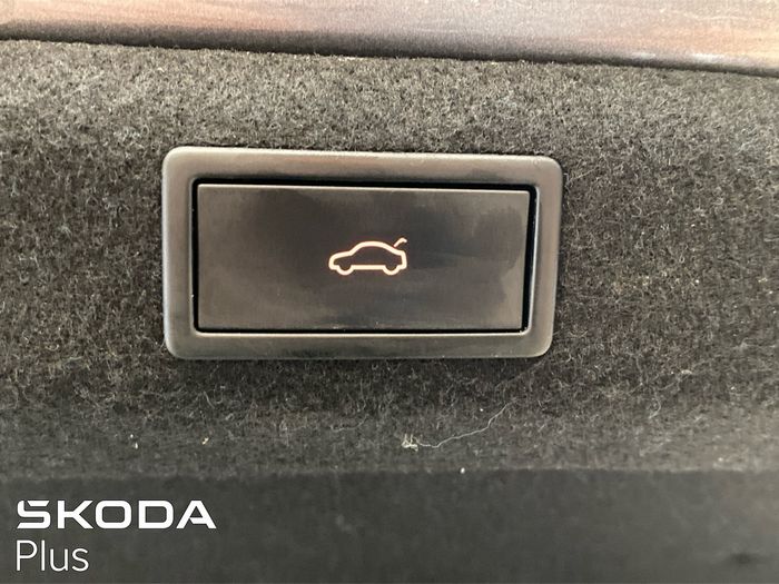 Skoda Superb 2023