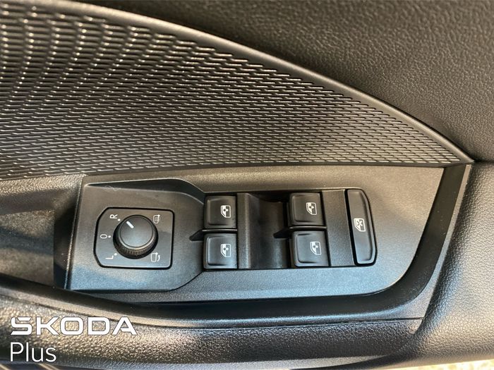 Skoda Octavia 2023