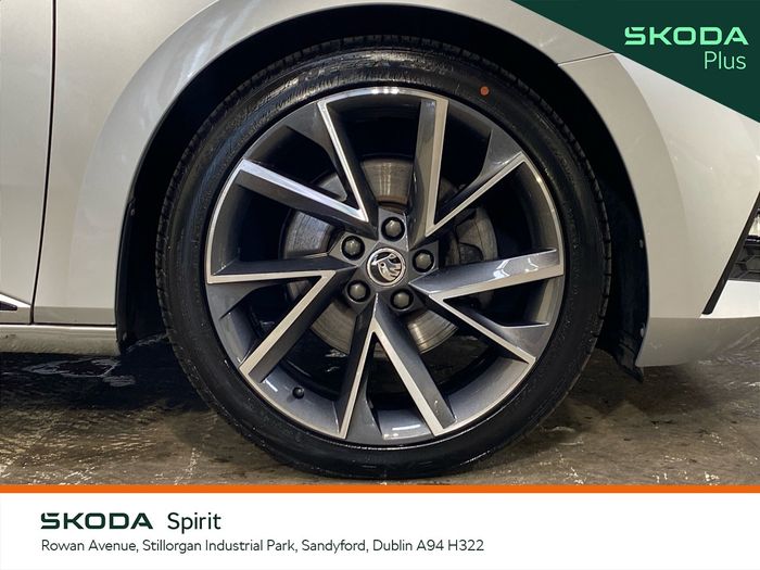 Skoda Superb 2021