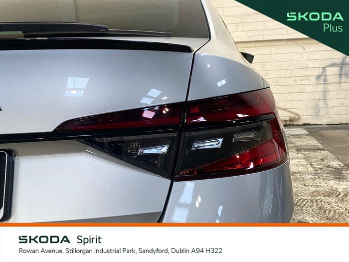 Skoda Superb 2021
