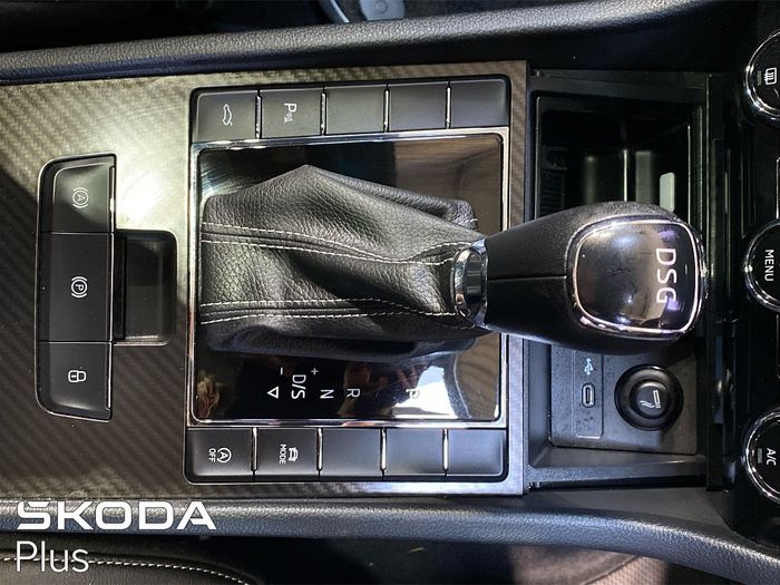 Skoda Superb 2021