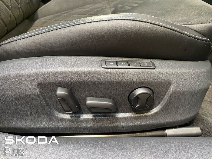 Skoda Superb 2024