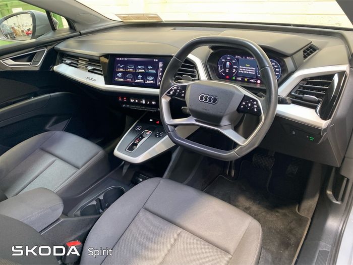 Audi Q4 E-tron 2023