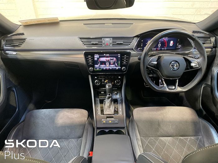 Skoda Superb 2022