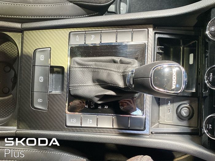 Skoda Superb 2022