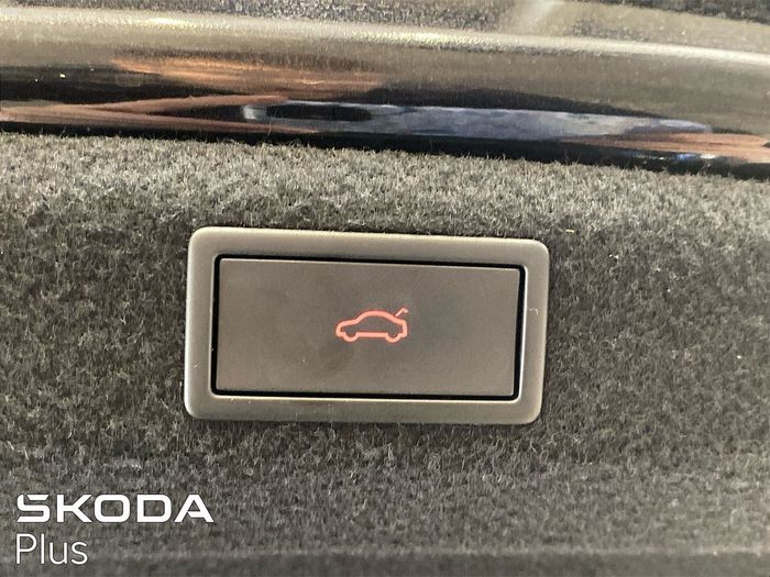 Skoda Superb 2022