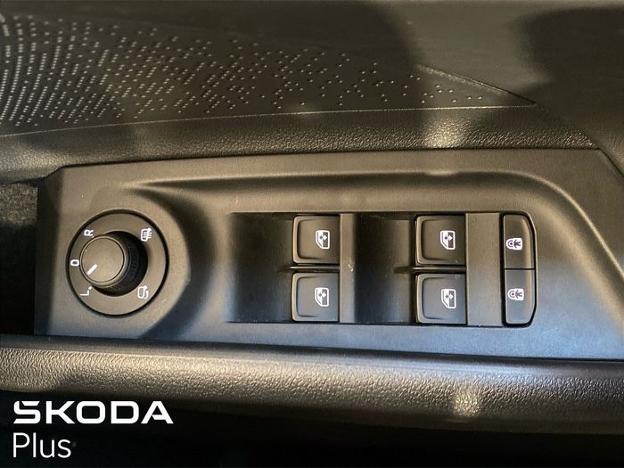 Skoda Enyaq 2025
