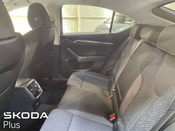 Skoda Octavia 2023