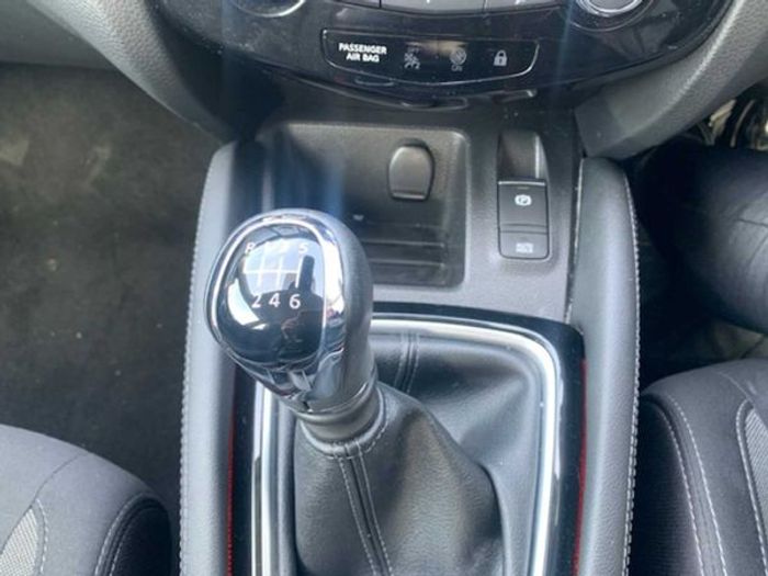 Nissan QASHQAI 2019