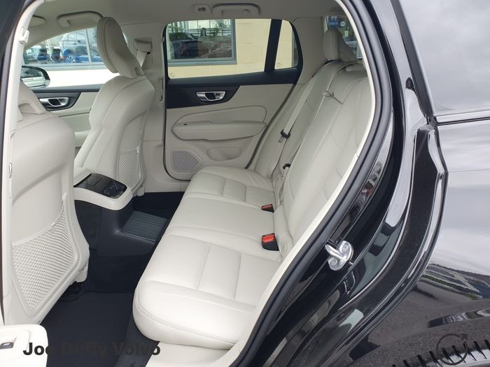 Volvo V60 2026