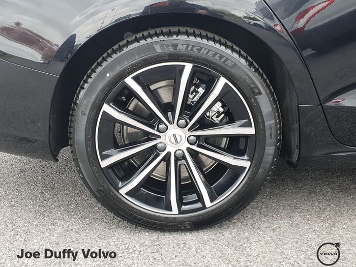 Volvo V60 2026