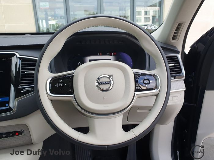 Volvo XC90 2026