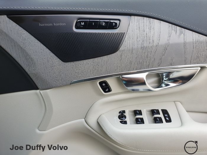 Volvo XC90 2026