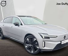 Volvo ES90 2026