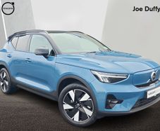 Volvo EX40 2026