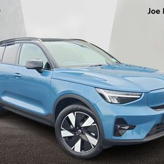 Volvo EX40 2026