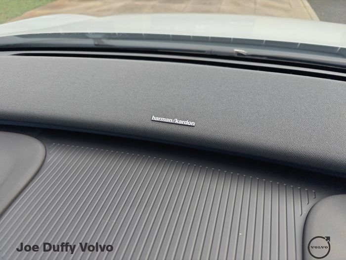 Volvo EX30 2026