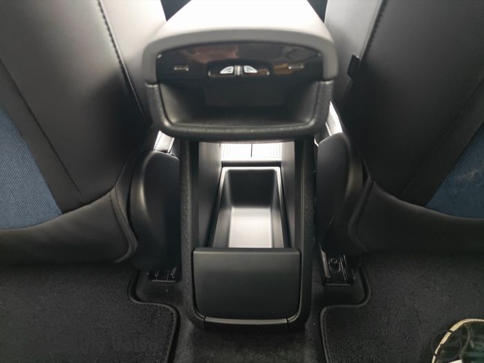 Volvo EX30 2026