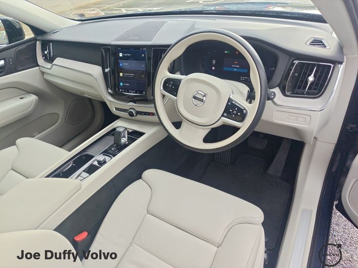 Volvo XC60 2023