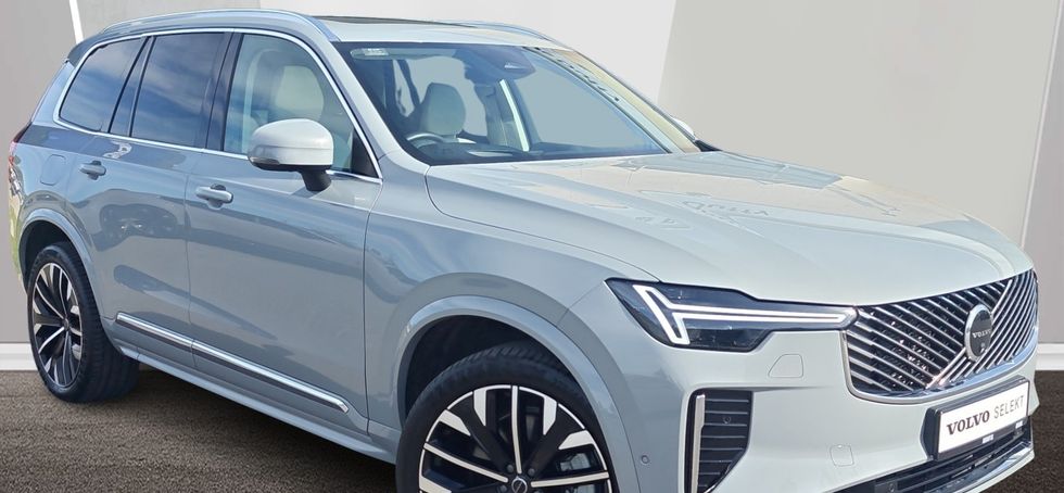 Volvo XC90 2025