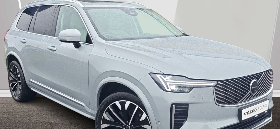 Volvo XC90 2025