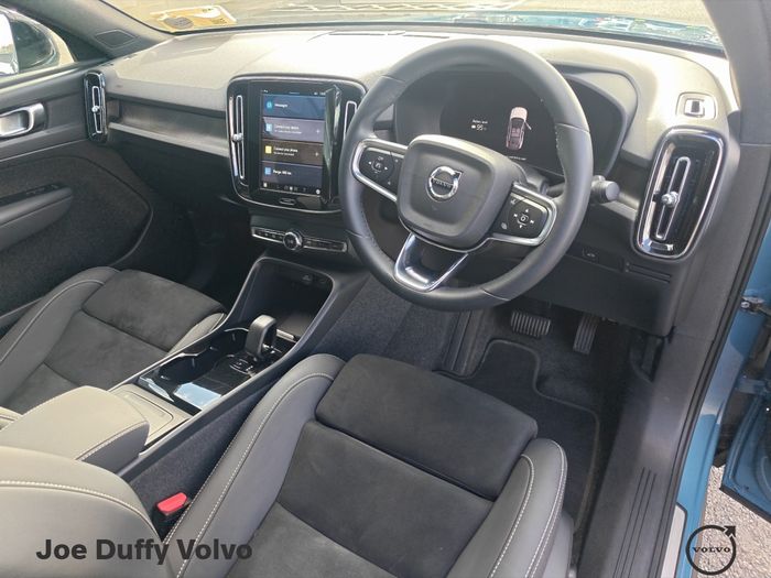 Volvo C40 2024