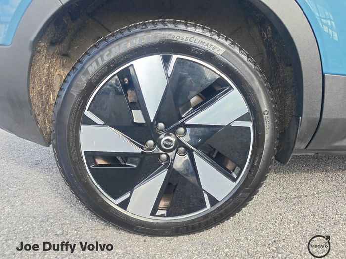 Volvo C40 2024