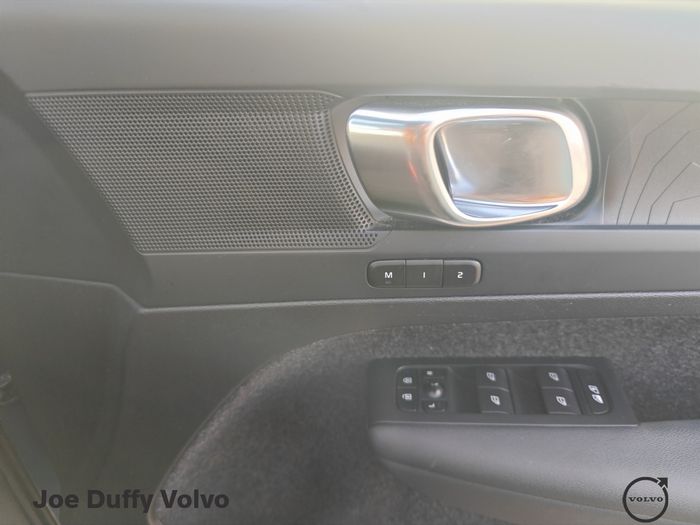 Volvo C40 2024