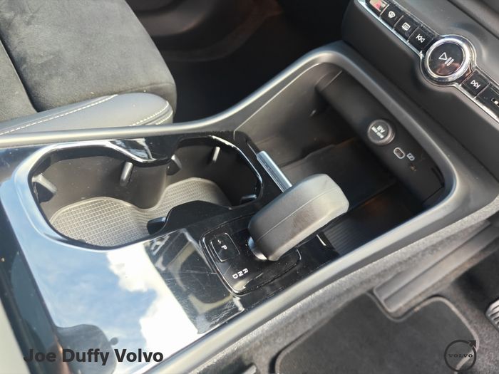 Volvo C40 2024