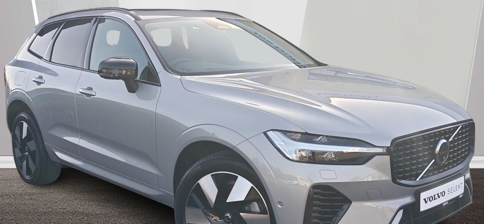 Volvo XC60 2025