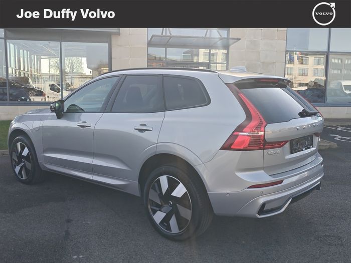 Volvo XC60 2025