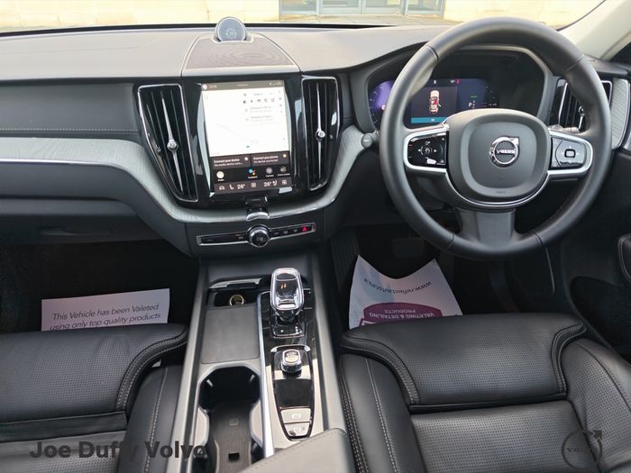 Volvo XC60 2025