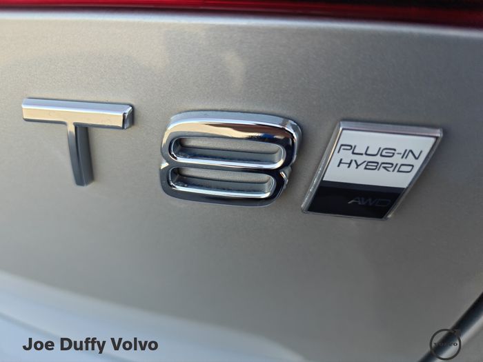 Volvo XC60 2025