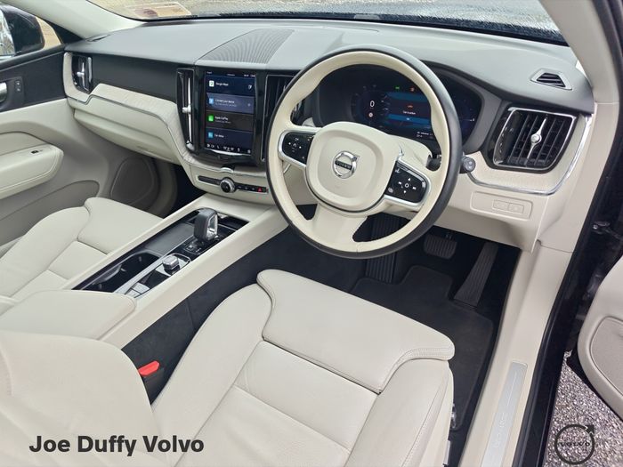 Volvo XC60 2023