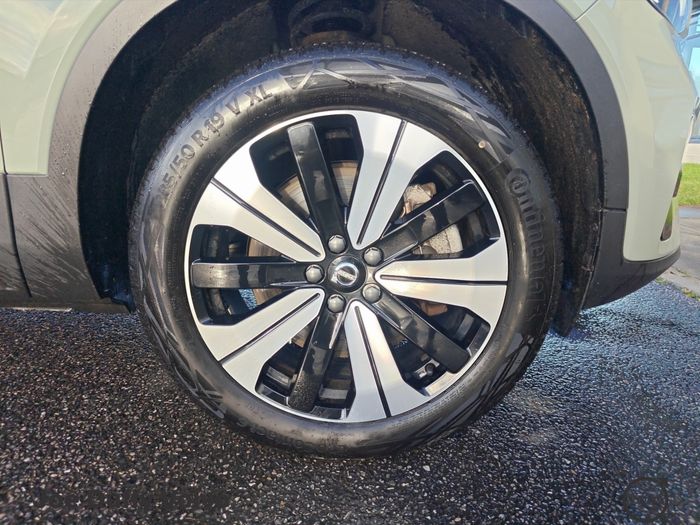 Volvo XC40 2023