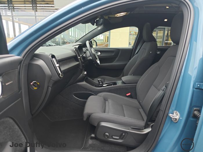 Volvo C40 2022
