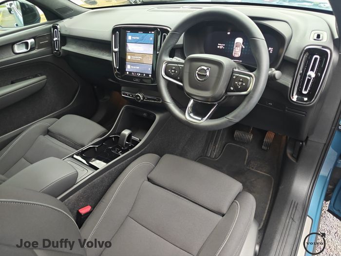 Volvo C40 2022