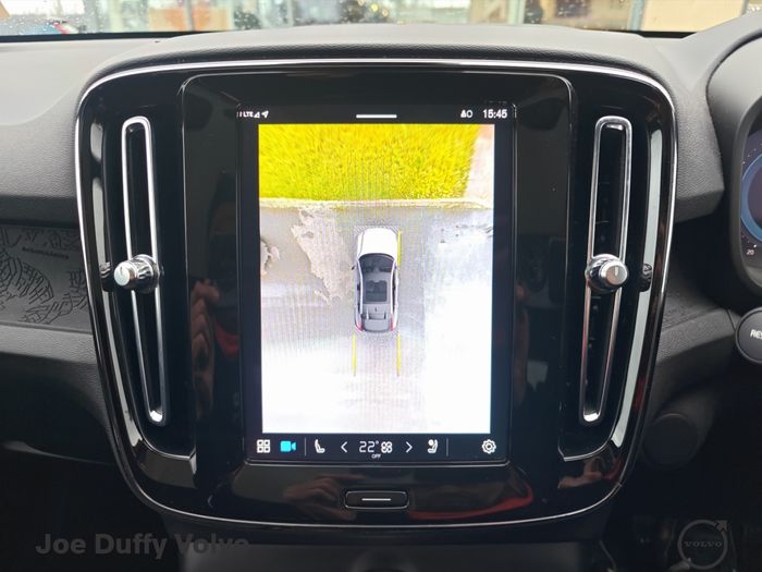 Volvo C40 2022