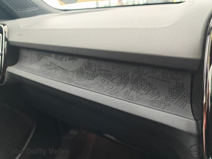 Volvo C40 2022