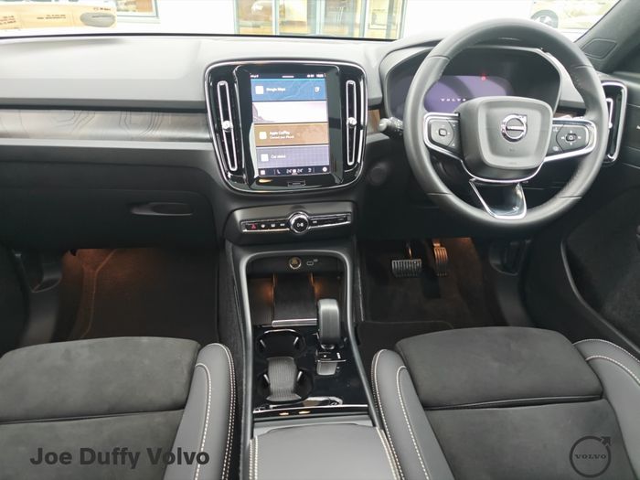 Volvo XC40 2023