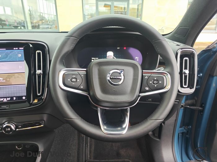 Volvo XC40 2023