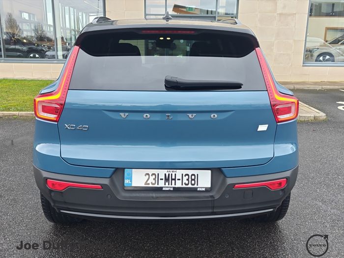 Volvo XC40 2023