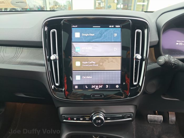 Volvo XC40 2023
