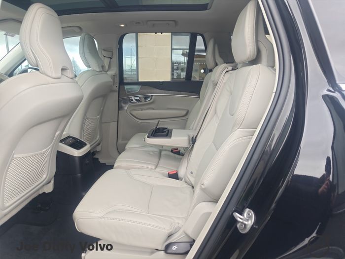 Volvo XC90 2023