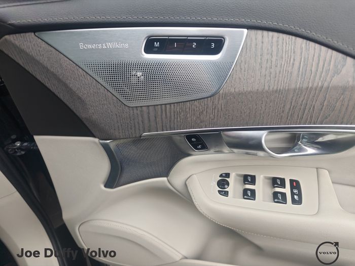Volvo XC90 2023