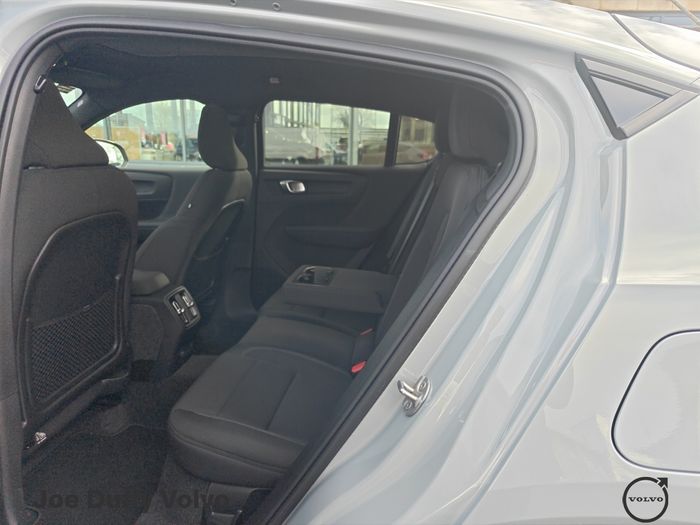 Volvo C40 2024